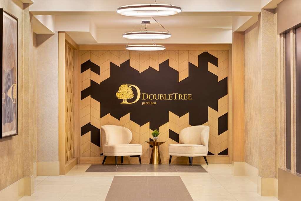 Doubletree By Hilton Pointe Claire Montreal Airport West Hotel Interior photo