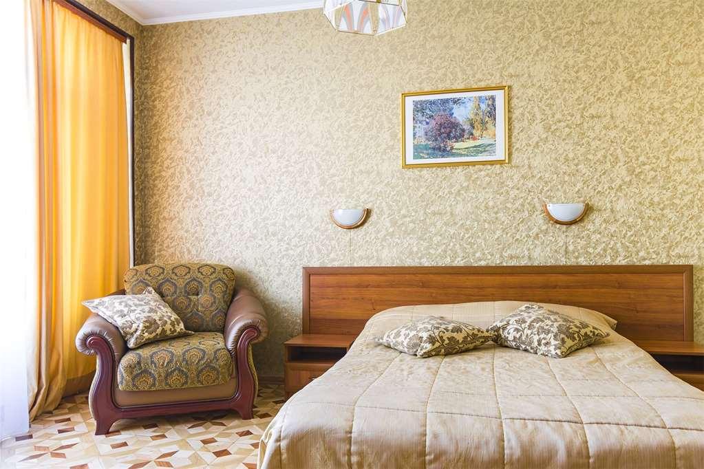Dnipro Hotel Kyiv Room photo