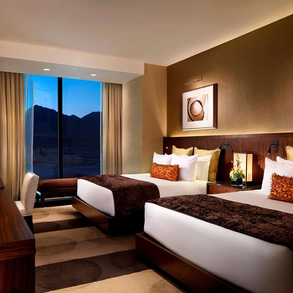 Aliante Casino + Hotel Las Vegas Room photo