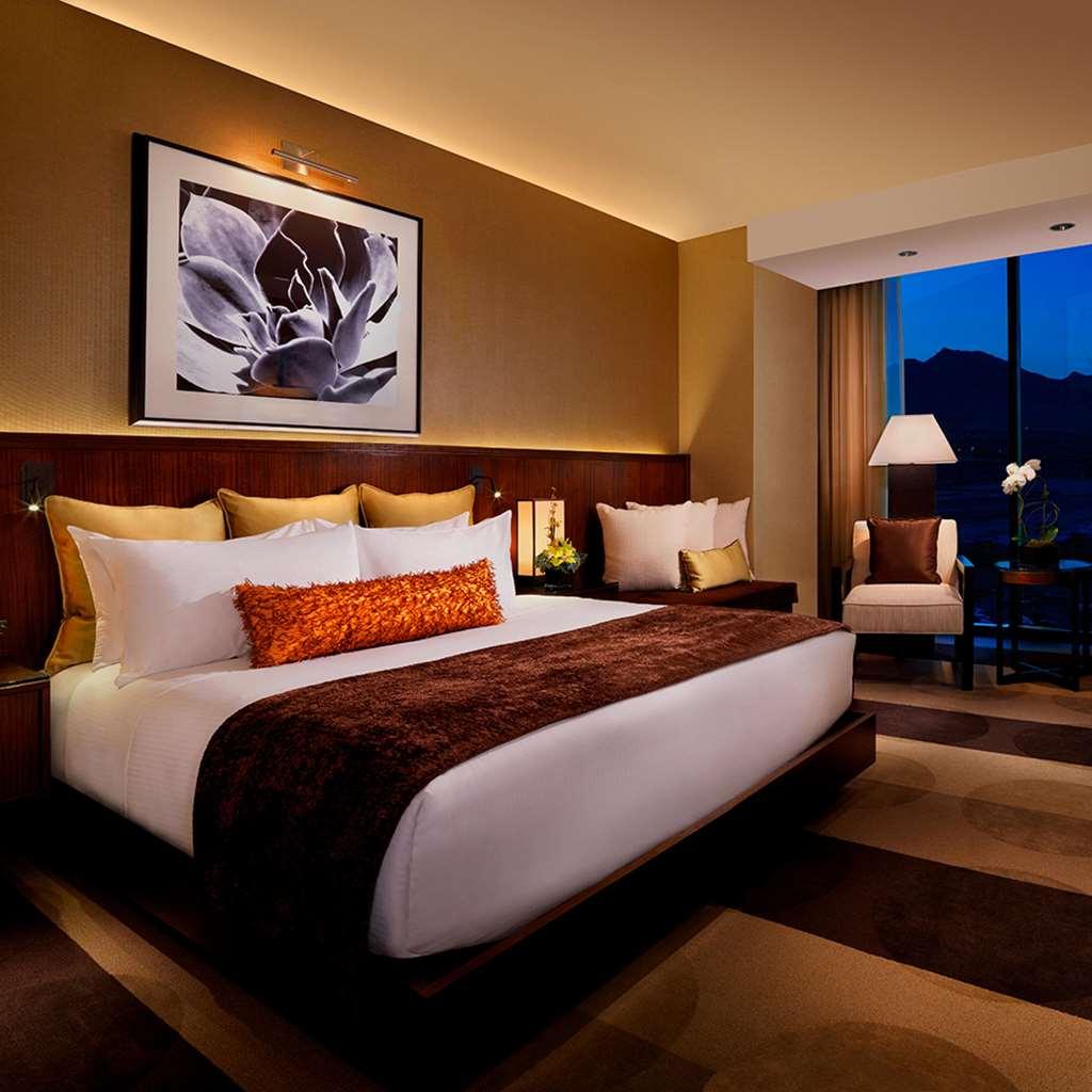Aliante Casino + Hotel Las Vegas Room photo