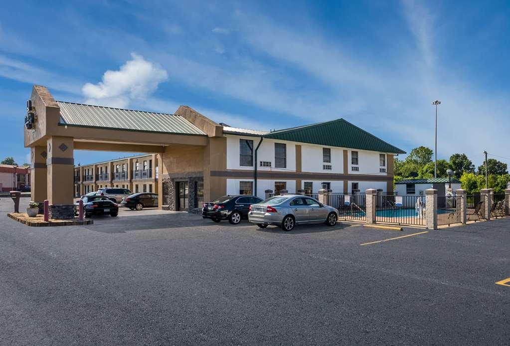 Econo Lodge Brownsville Exterior photo