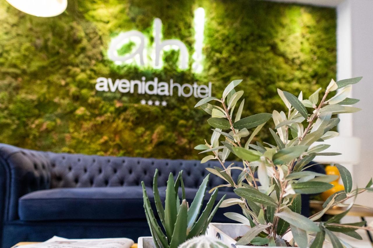 Avenida Hotel Almeria Exterior photo