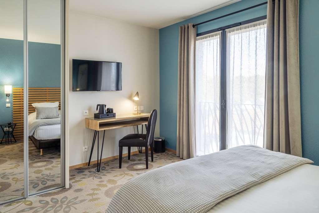 Best Western Plus Hotel De La Regate-Erdre Nantes Room photo