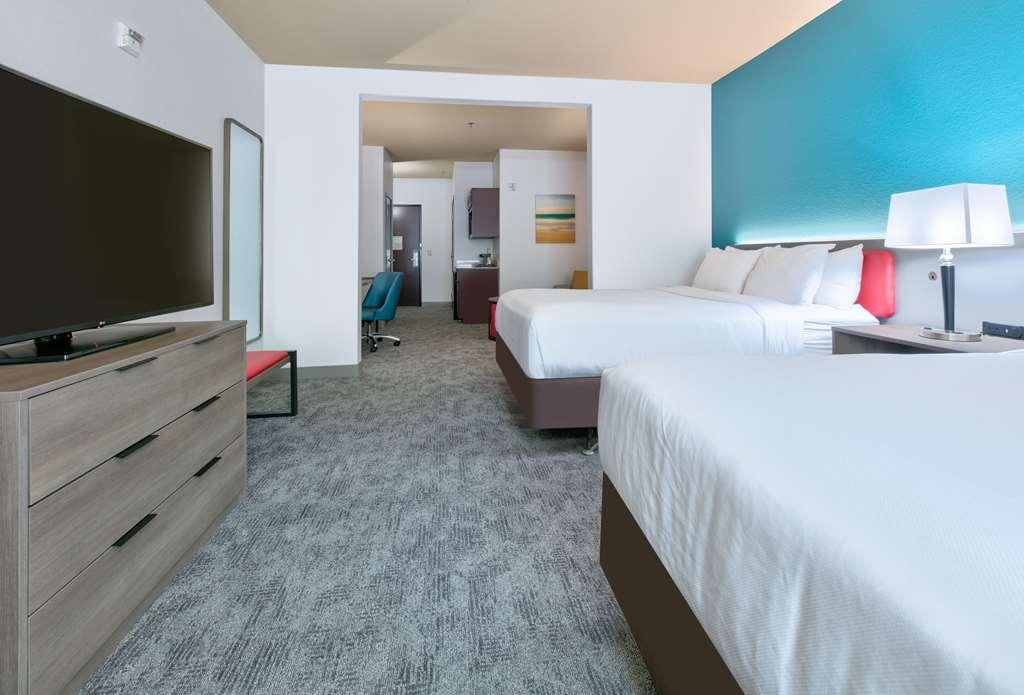 Comfort Suites Arlington - Entertainment District Room photo