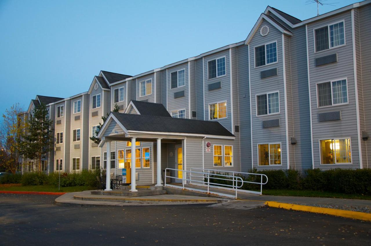 Baymont Inn & Suites By Wyndham Anchorage Exterior photo