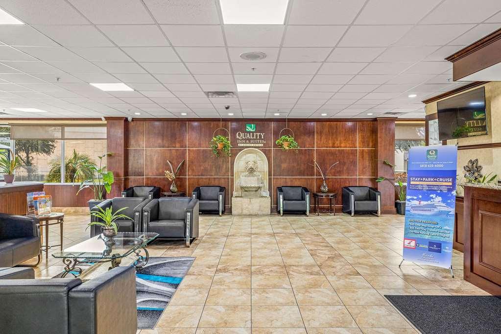 Quality Inn & Suites Near Fairgrounds & Ybor City Tampa Interior photo