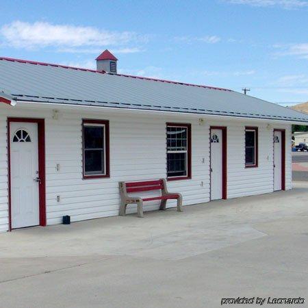 Paintbrush Inn Thermopolis Exterior photo