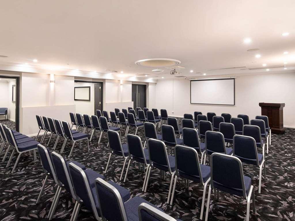 Mercure Perth On Hay Facilities photo