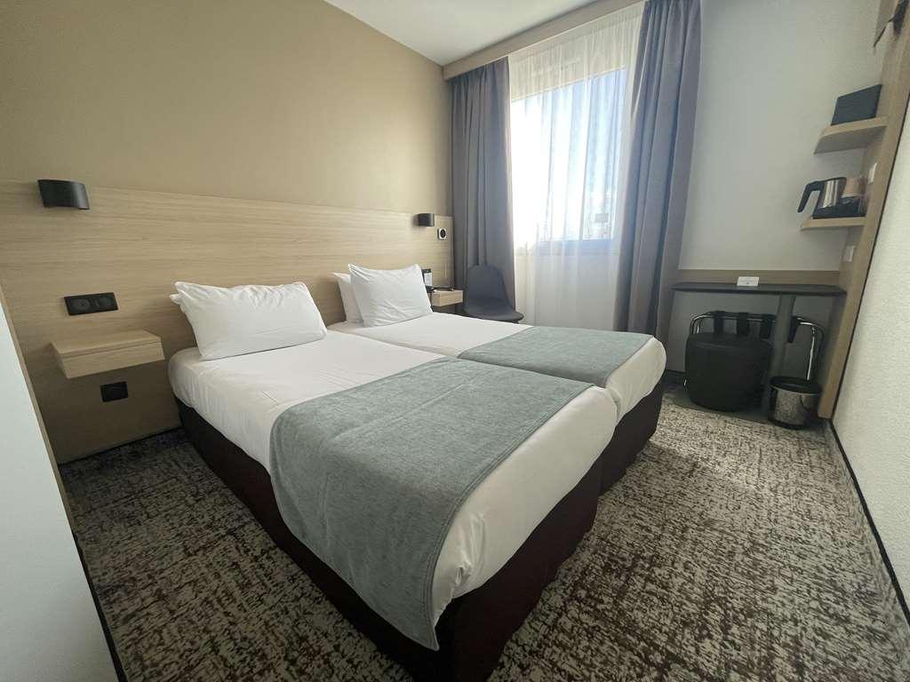 Sure Hotel By Best Western Bordeaux Lac Room photo