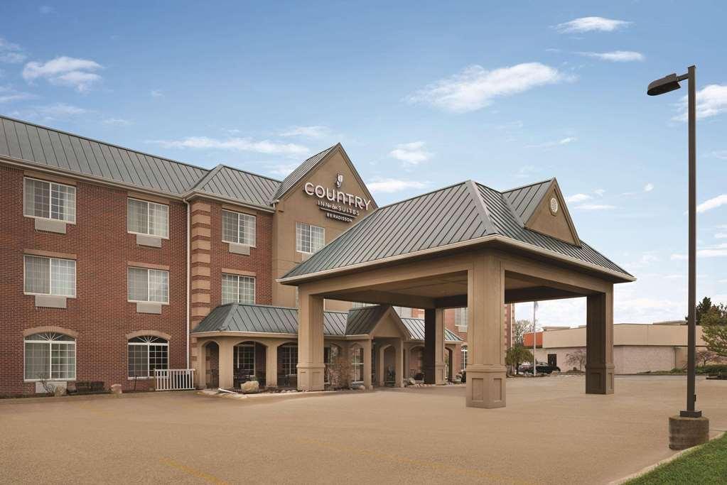 Country Inn & Suites By Radisson, Valparaiso, In Exterior photo