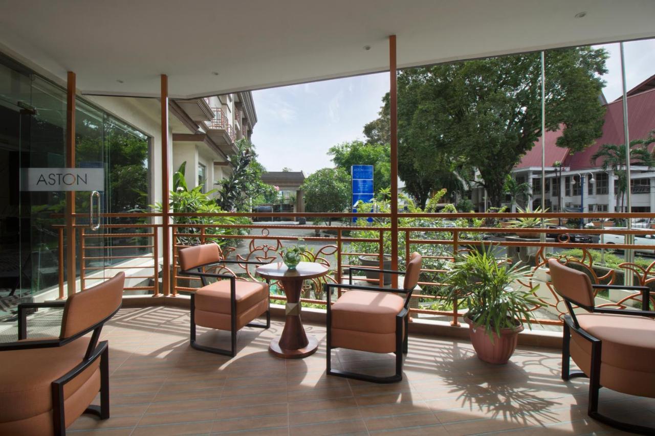Aston Manado Hotel Exterior photo
