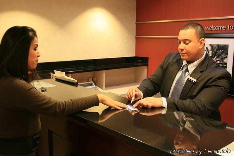 Hampton Inn Atlanta-Cumberland Mall/Cobb Galleria Area Interior photo