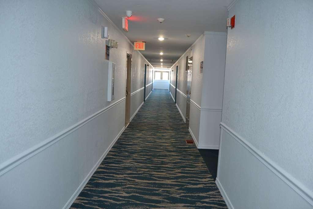 Days Inn And Suites By Wyndham Sikeston Facilities photo