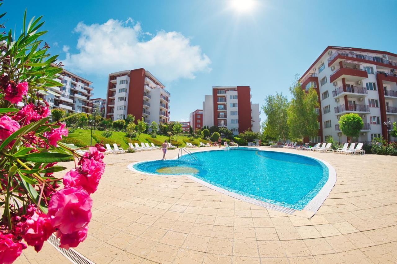 Grand Resort Sveti Vlas Exterior photo