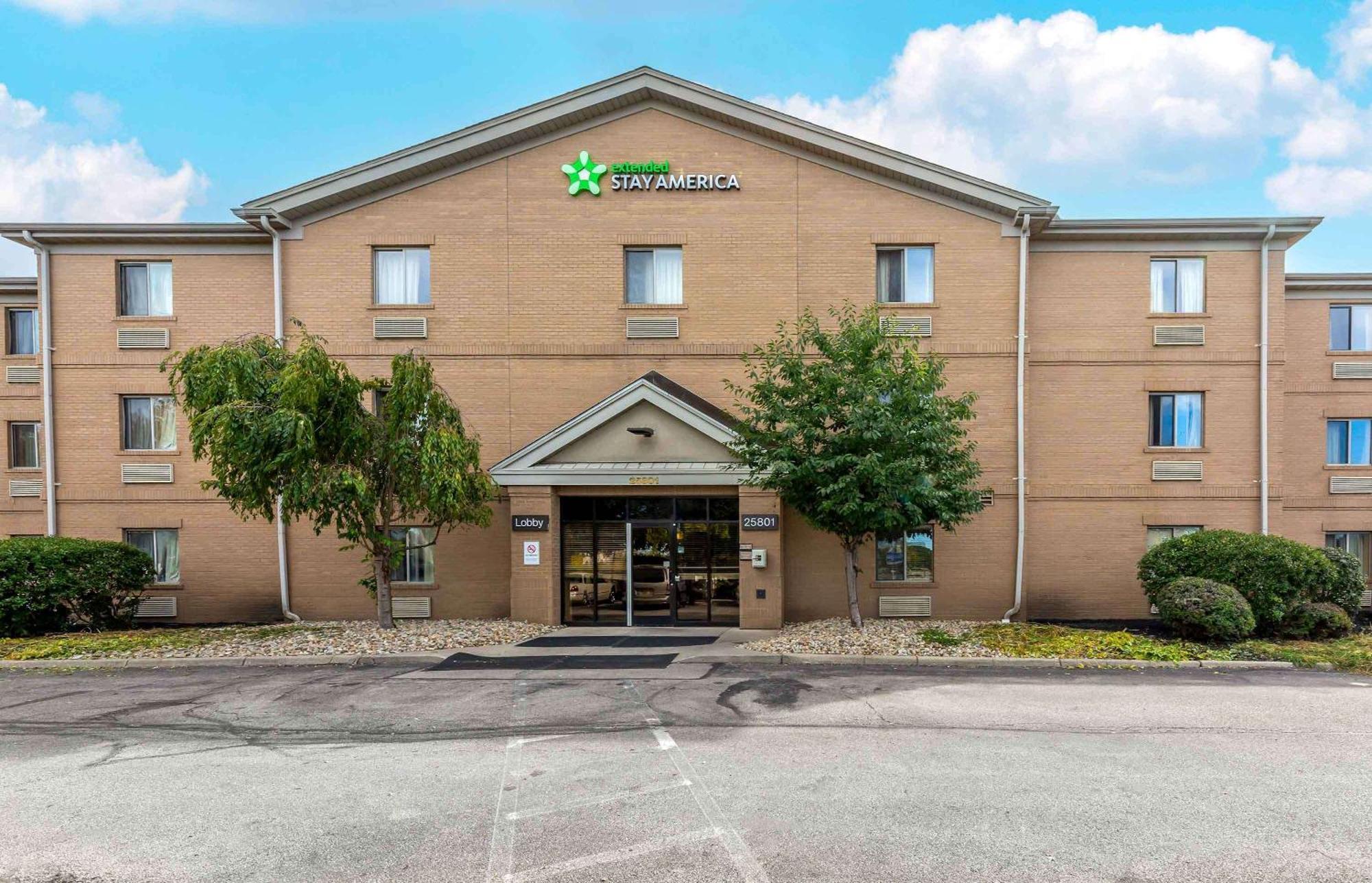 Extended Stay America Suites - Cleveland - Great Northern Mall North Olmsted Exterior photo