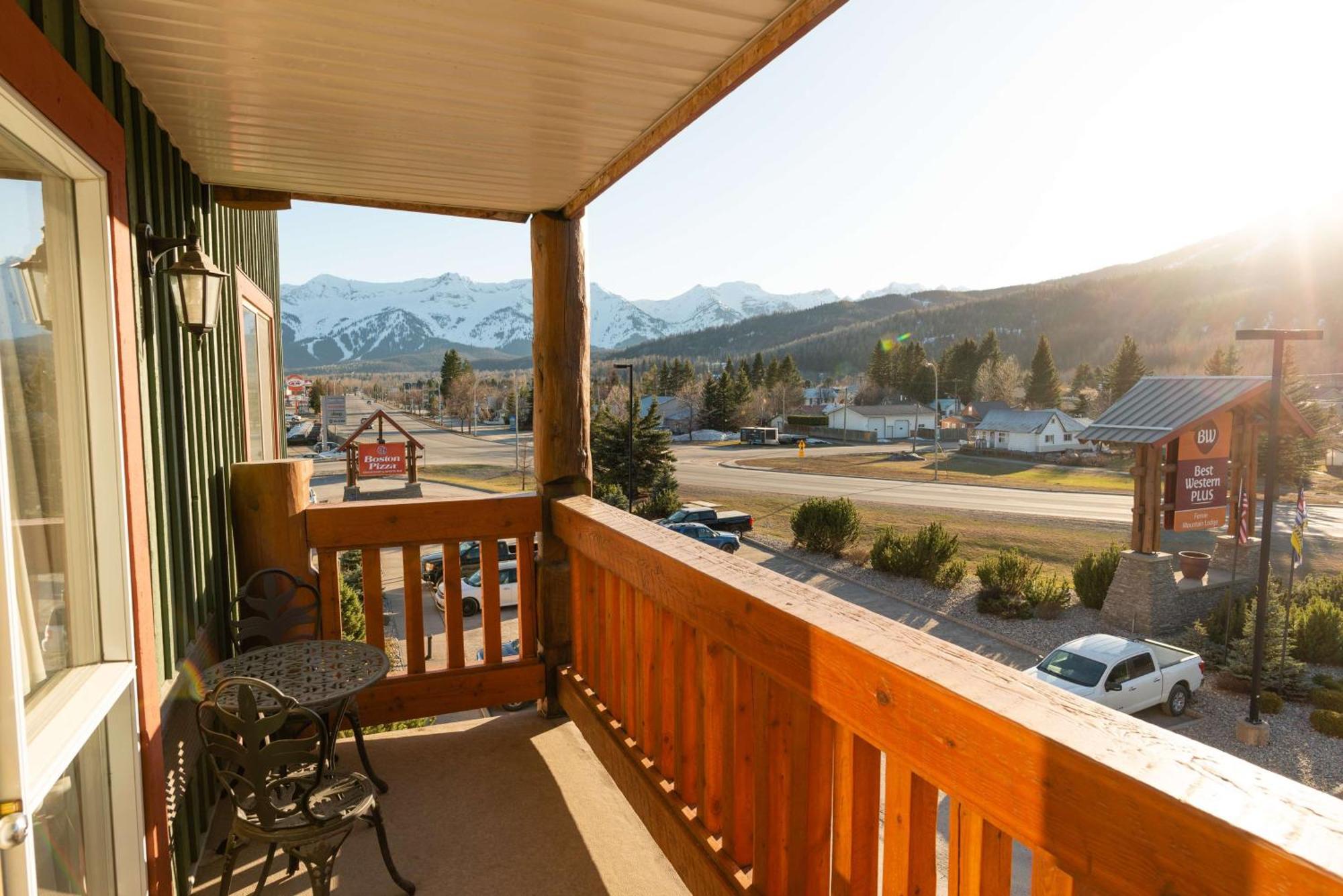 Best Western Plus Fernie Mountain Lodge Exterior photo