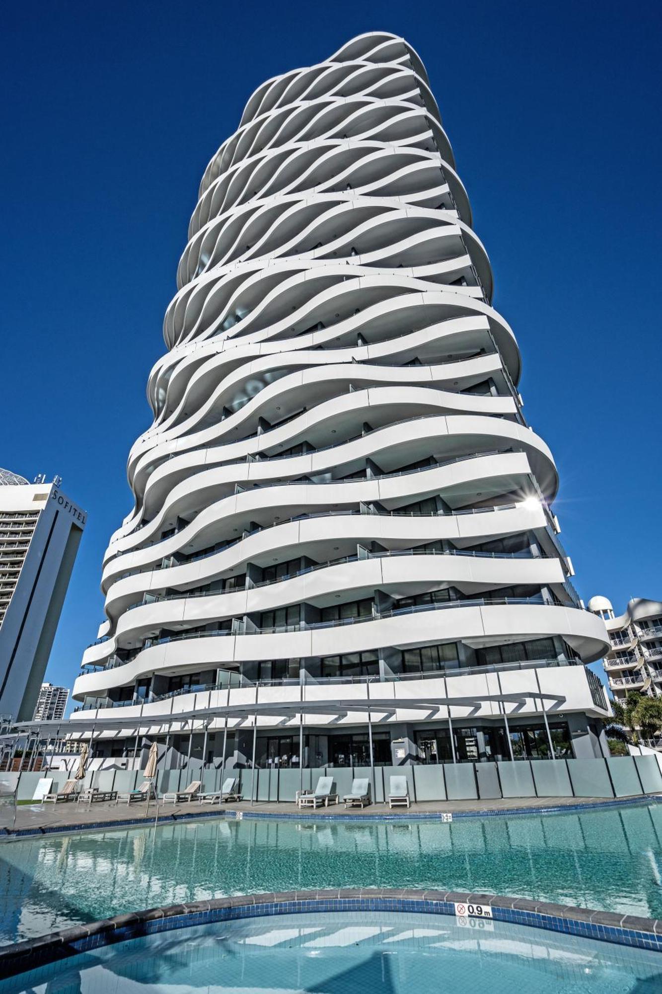 The Wave Resort Gold Coast Exterior photo