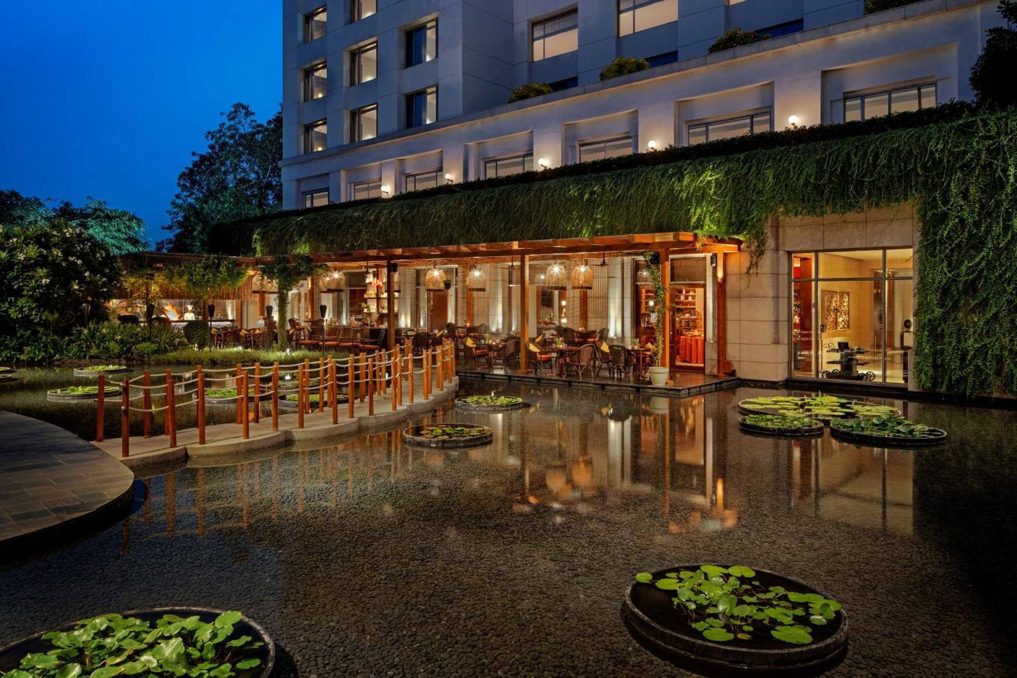 Park Hyatt Chennai Hotel Exterior photo