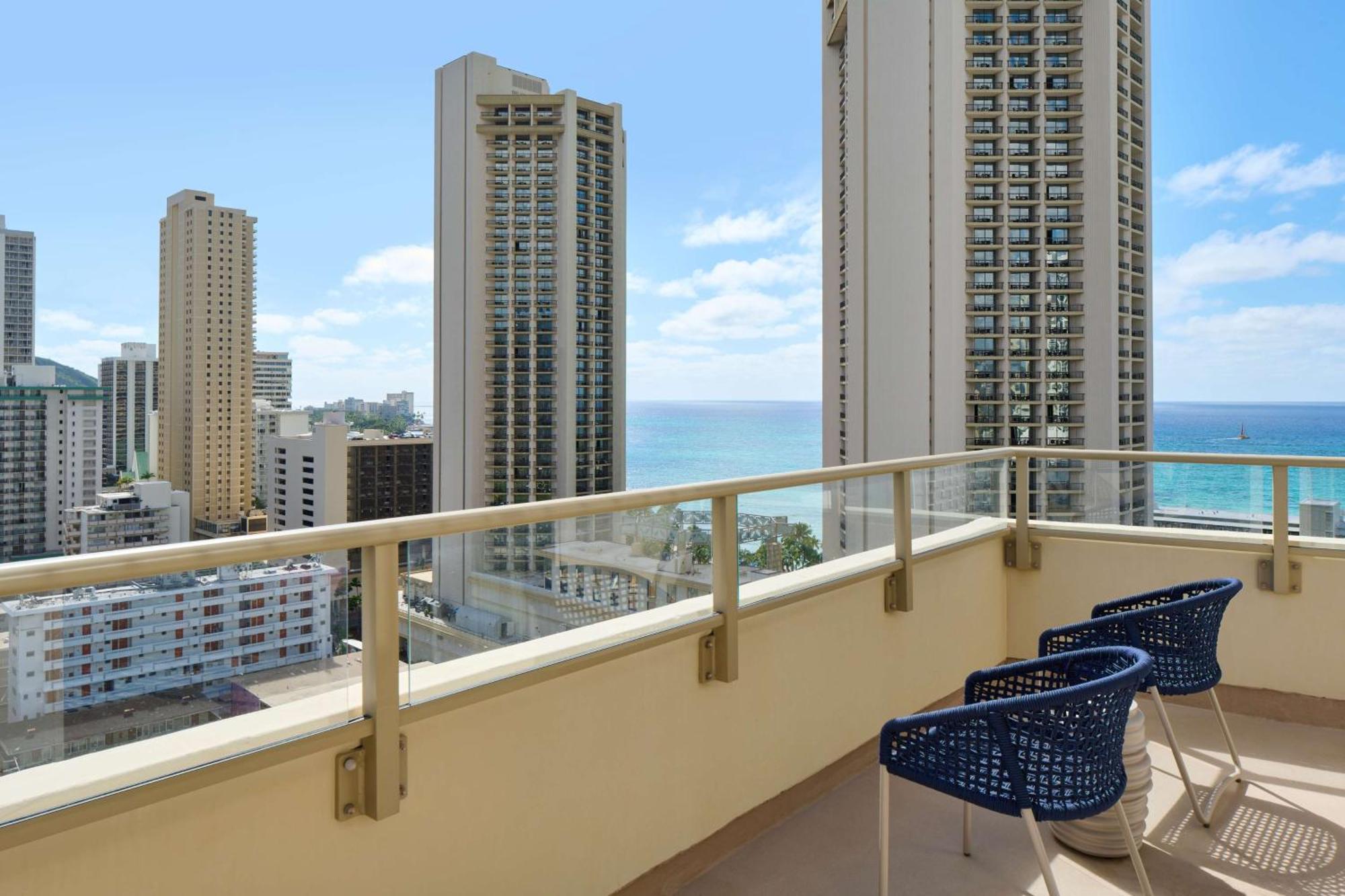 Ohana Waikiki East By Outrigger Honolulu Exterior photo