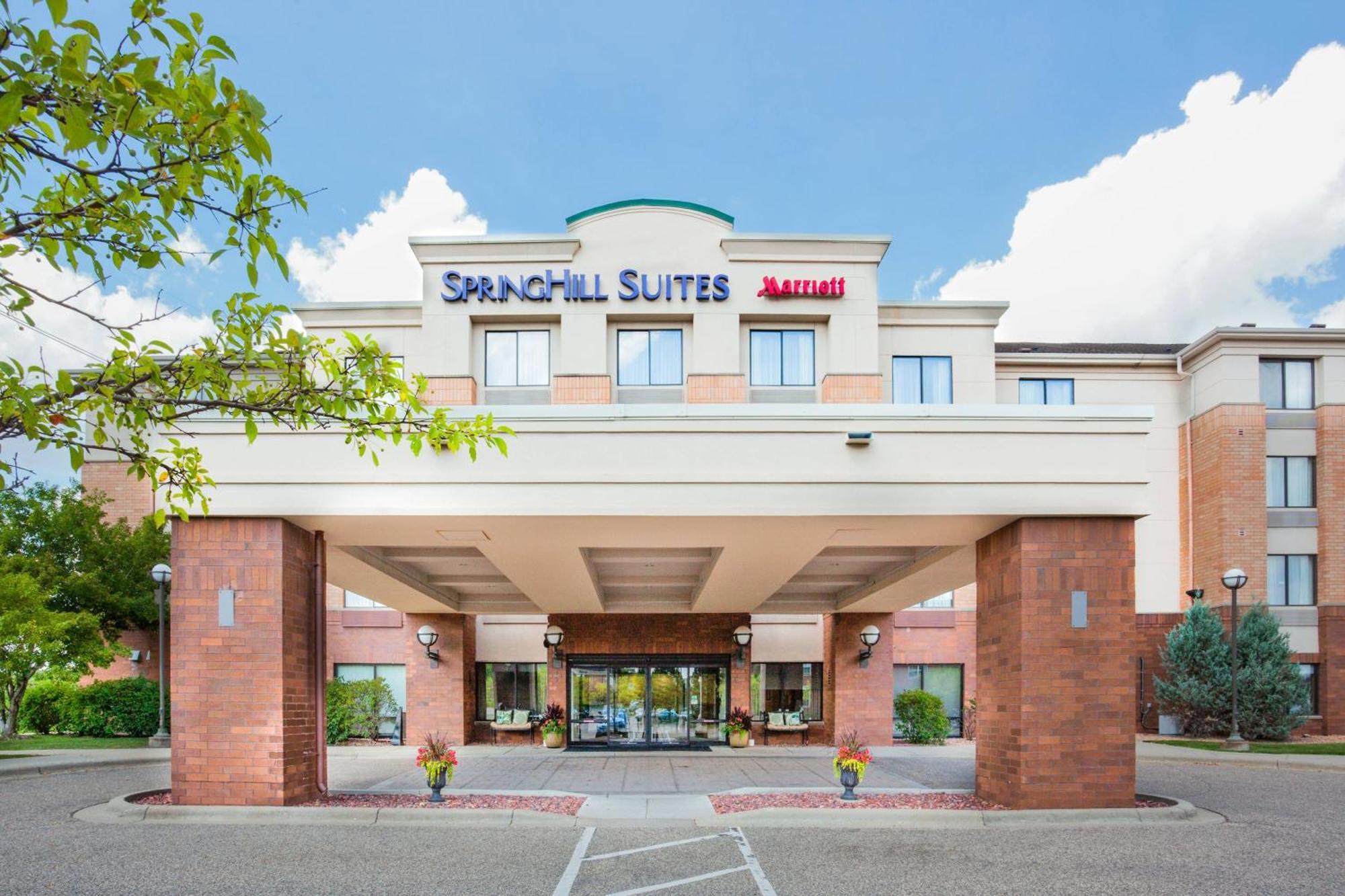 Springhill Suites Minneapolis West St. Louis Park Exterior photo