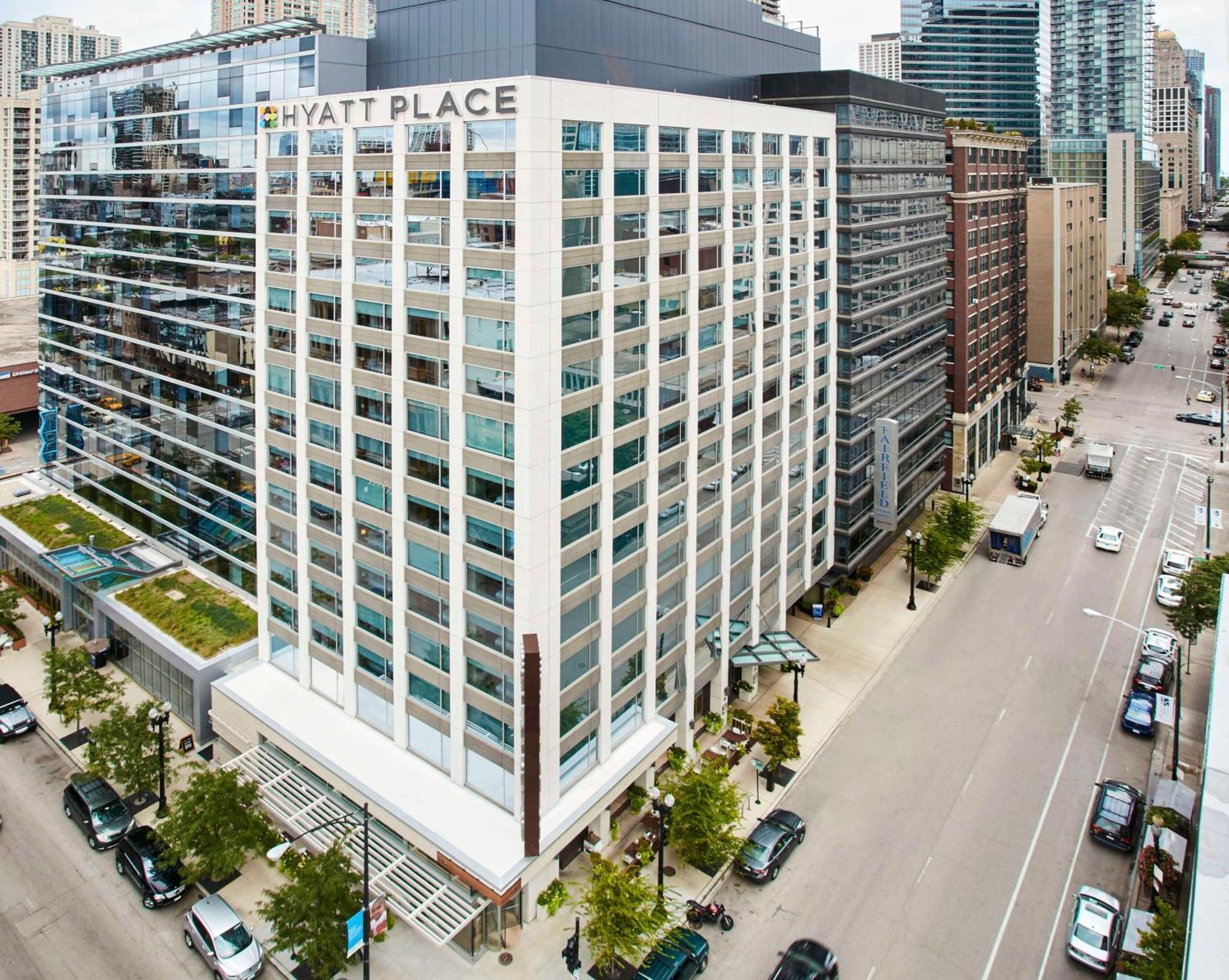 Hyatt Place Chicago River North Exterior photo