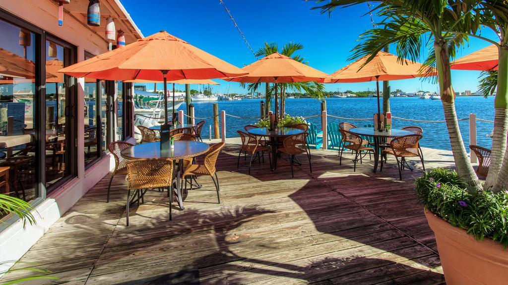 Harbour House At The Inn Fort Myers Beach Exterior photo