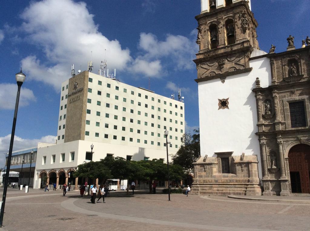 Hotel San Francisco Irapuato Business Class Exterior photo