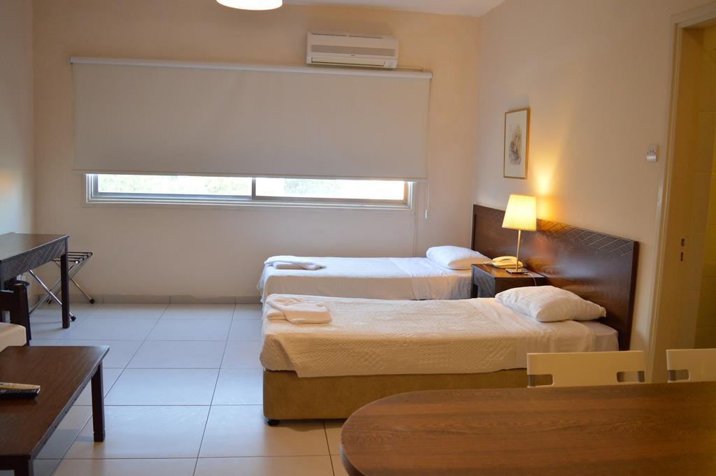 Lordos Hotel Apts Limassol Room photo