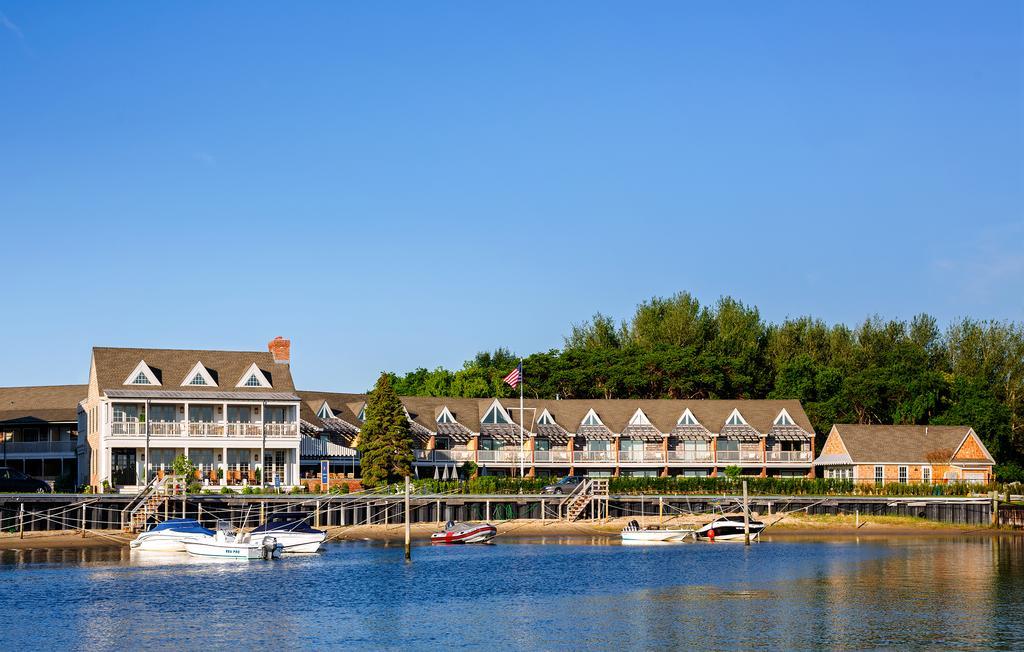 Baron'S Cove Hotel Sag Harbor Exterior photo