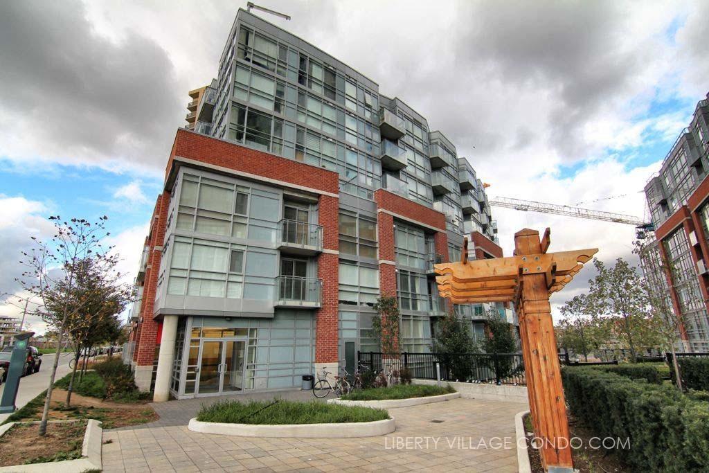 Pinnacle Suites - Queen West Lofts Toronto Room photo