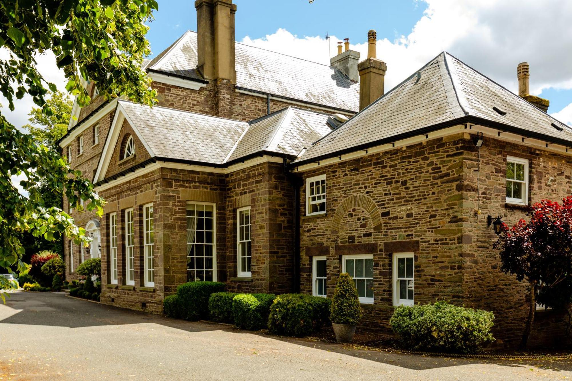 Peterstone Court Country House Restaurant & Spa Brecon Exterior photo