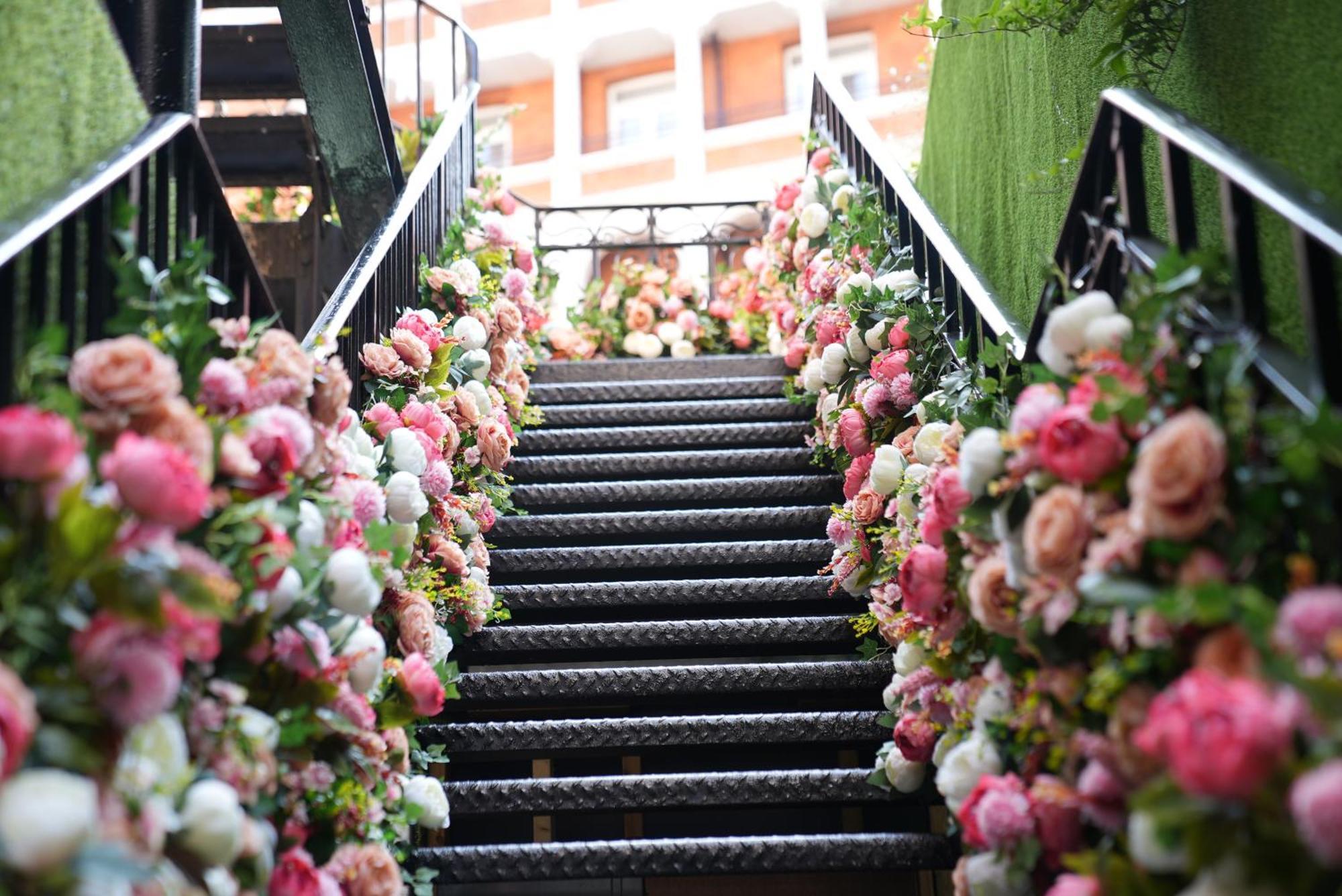 St. James' Court, A Taj Hotel, London Exterior photo