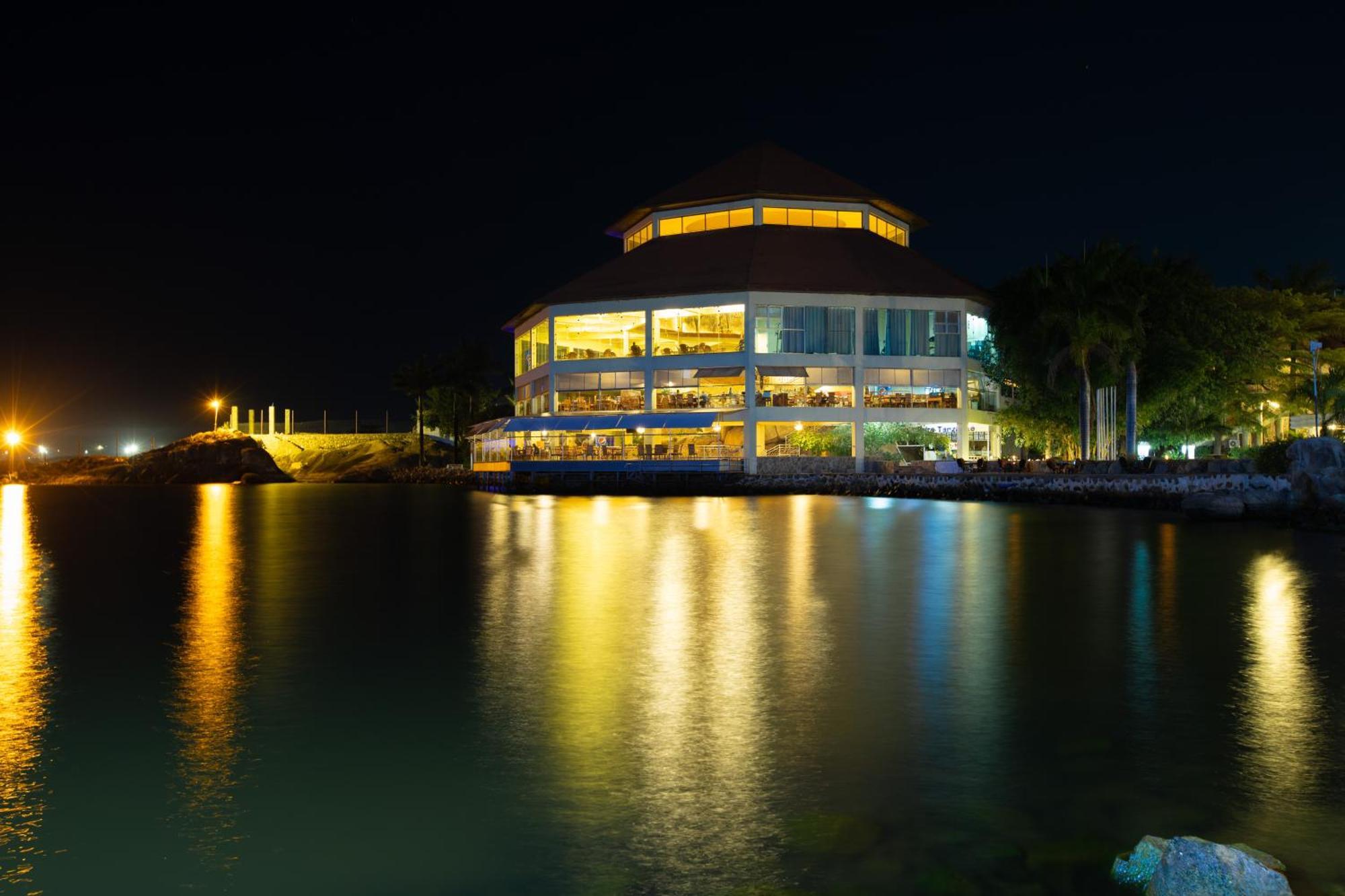 Malaika Beach Resort Mwanza Exterior photo