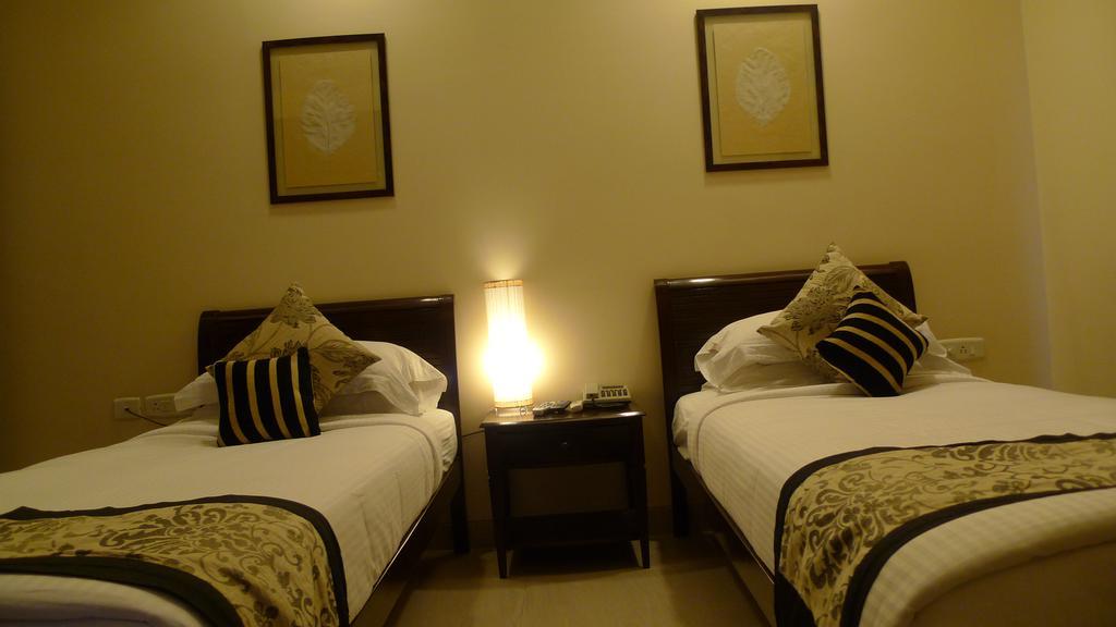 Oneira Eleganze Serviced Apartment Chennai Exterior photo