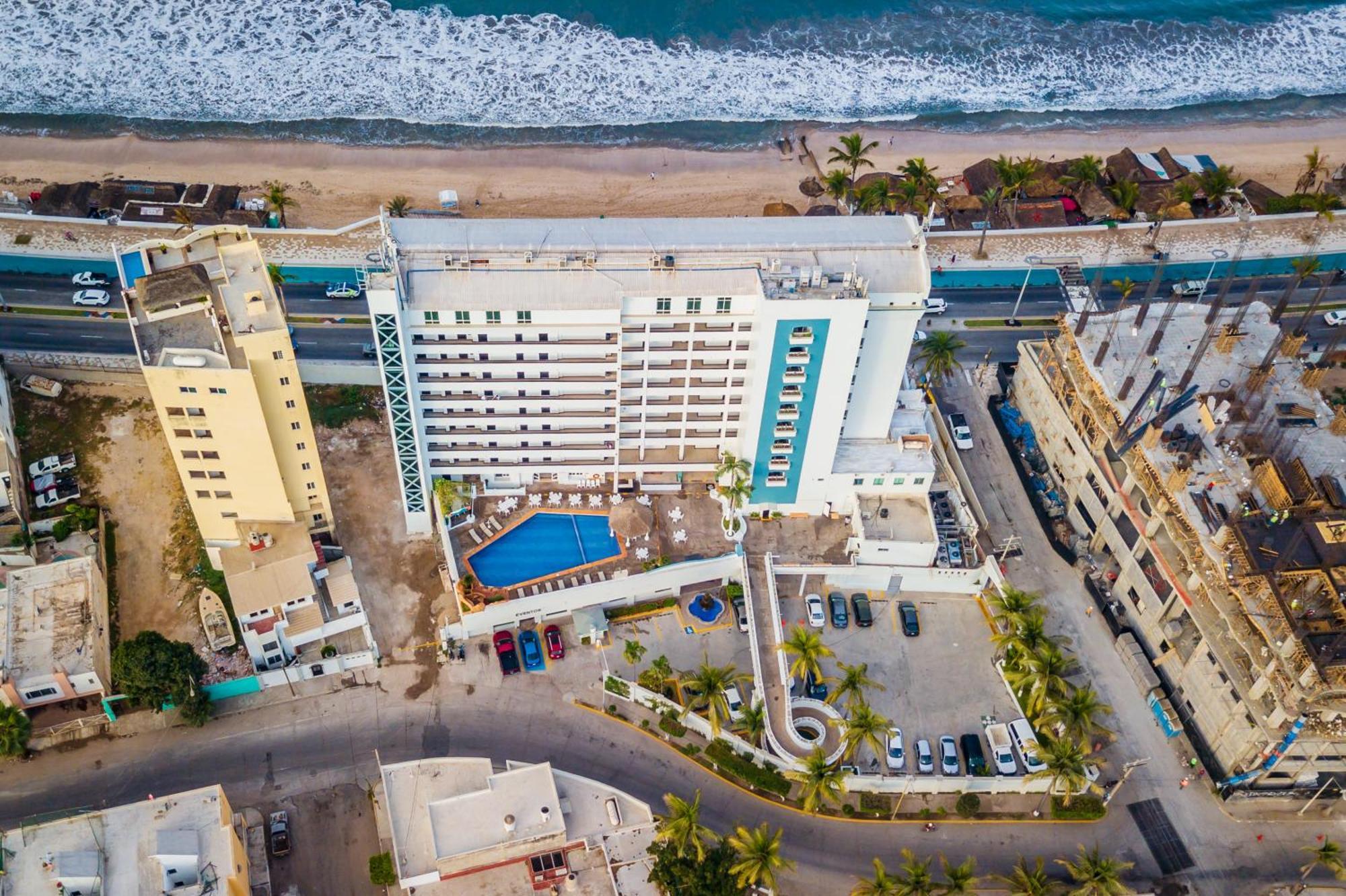 Hacienda Mazatlan Sea View Hotel Exterior photo