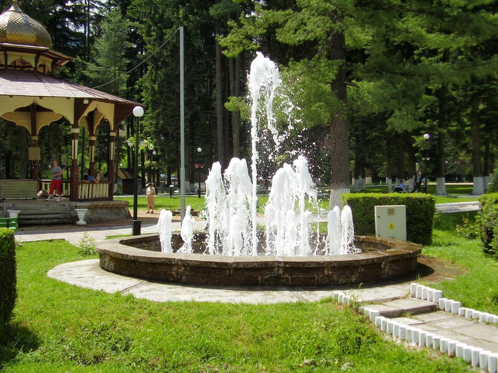 Venus Hotel Slanic Moldova Exterior photo