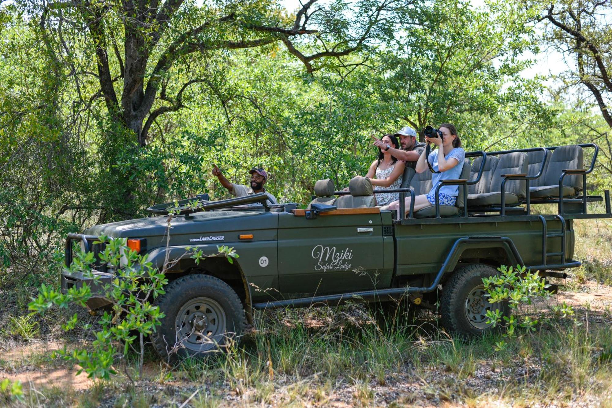 Mziki Safari Lodge Vaaldam Exterior photo