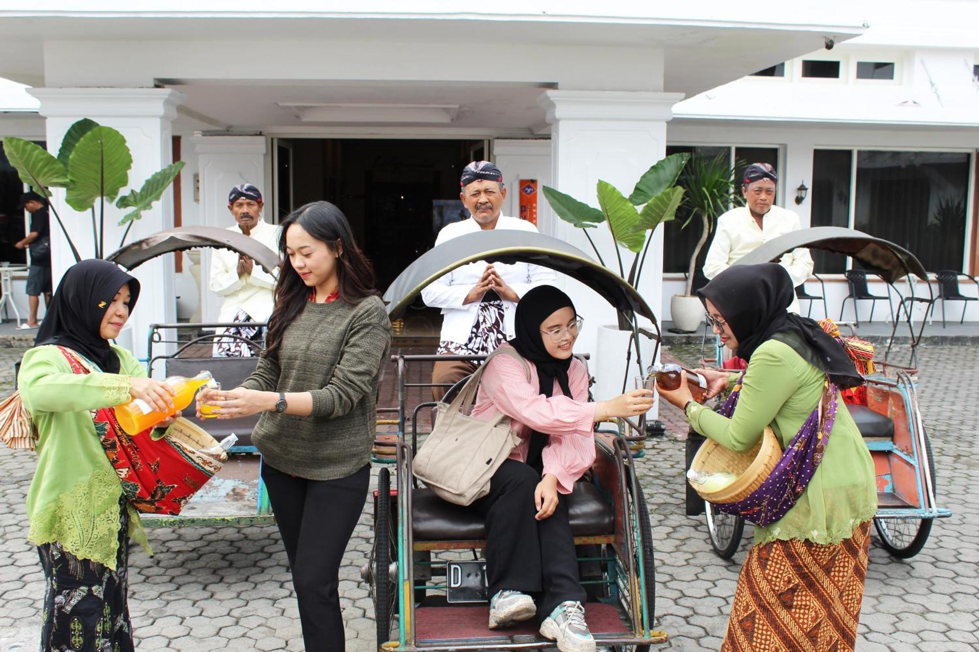 Hotel Pelangi Malang, Kayutangan Heritage Exterior photo