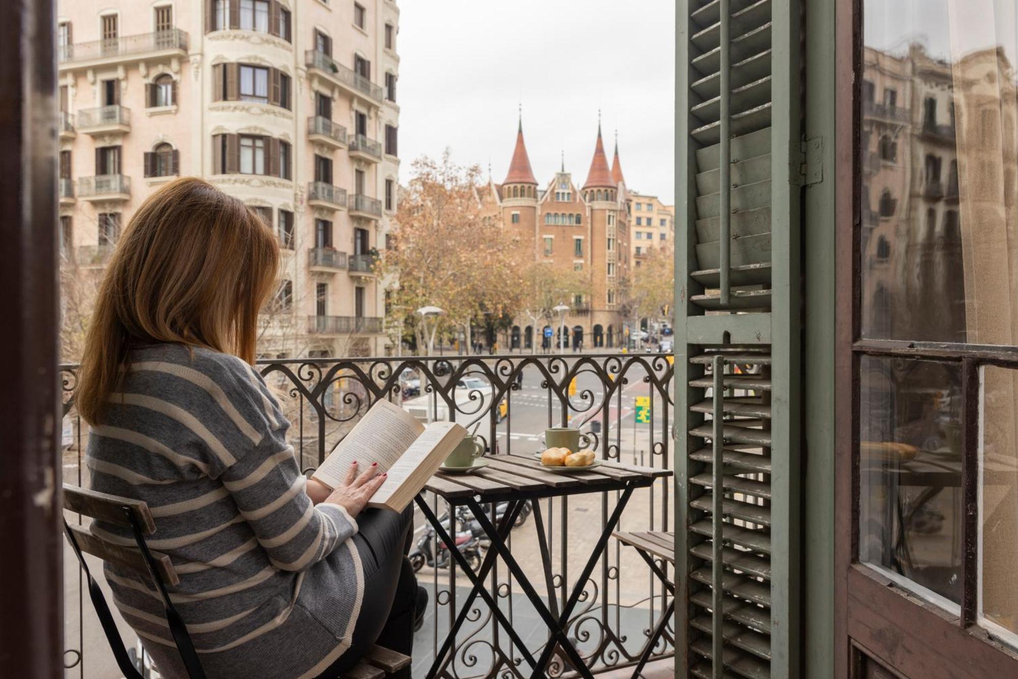 Ally'S Bed&Breakfast, Barcelona Exterior photo