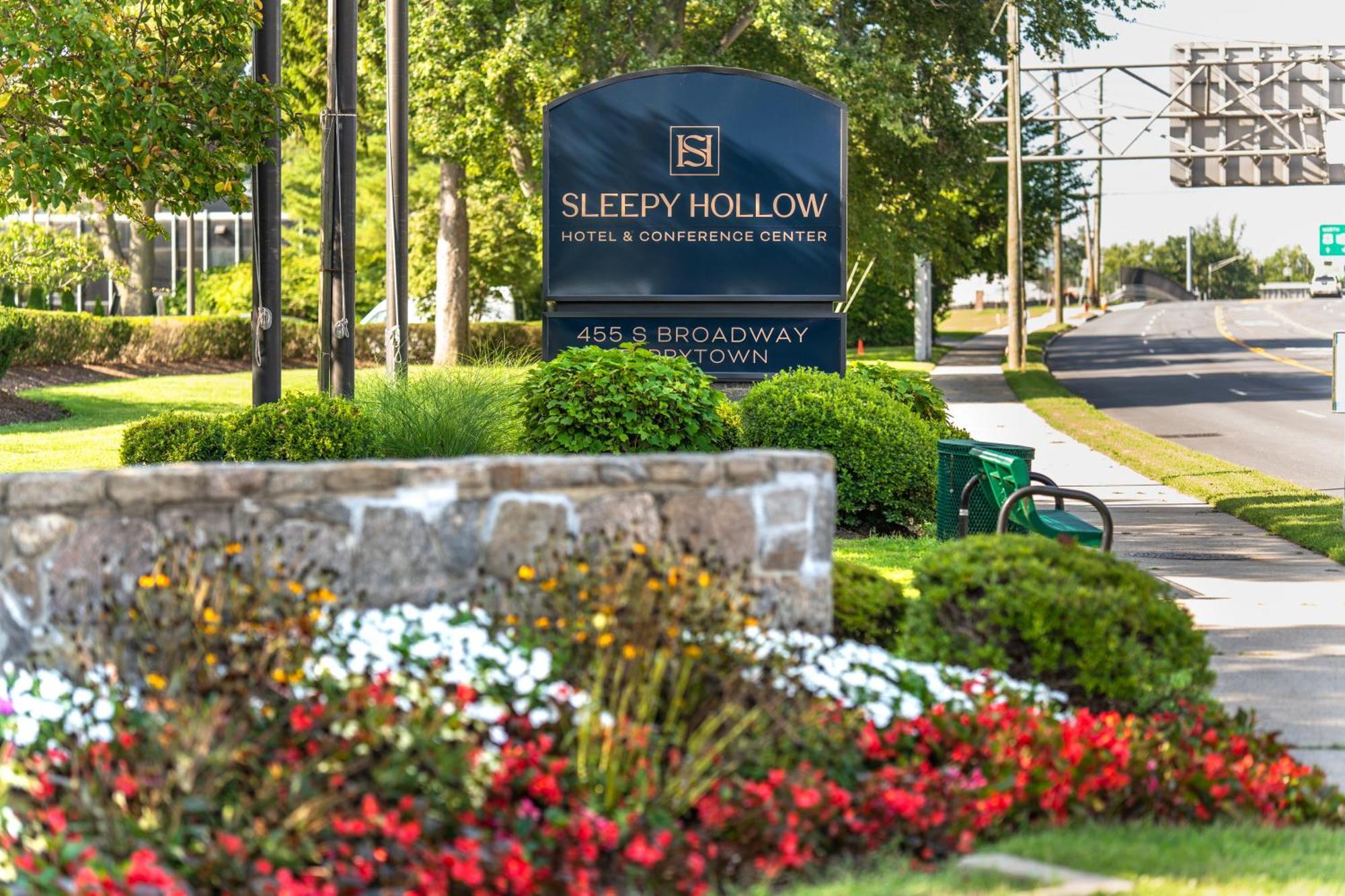 Sleepy Hollow Hotel Tarrytown Exterior photo