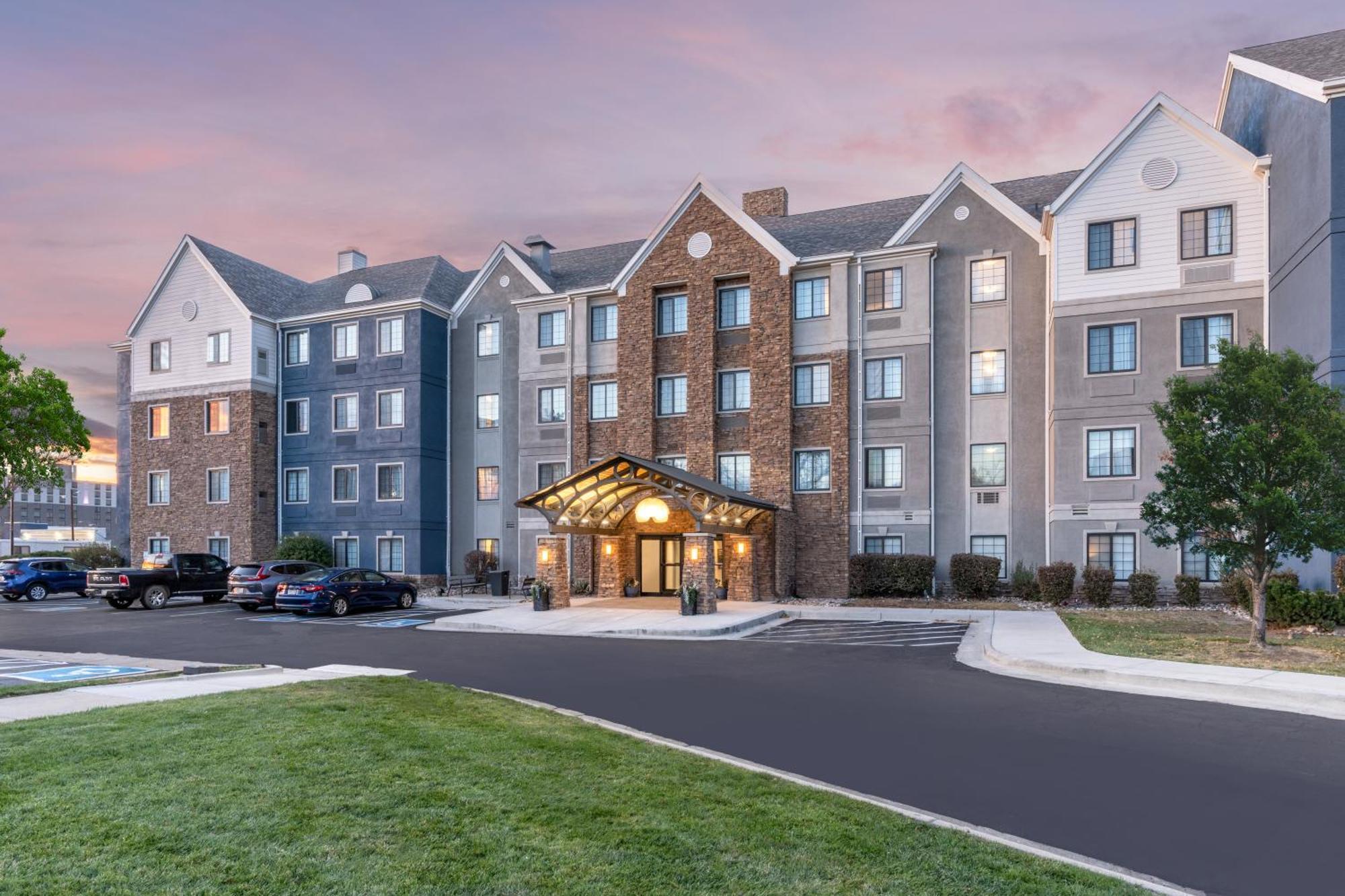 Staybridge Suites Denver - Cherry Creek, An Ihg Hotel Exterior photo