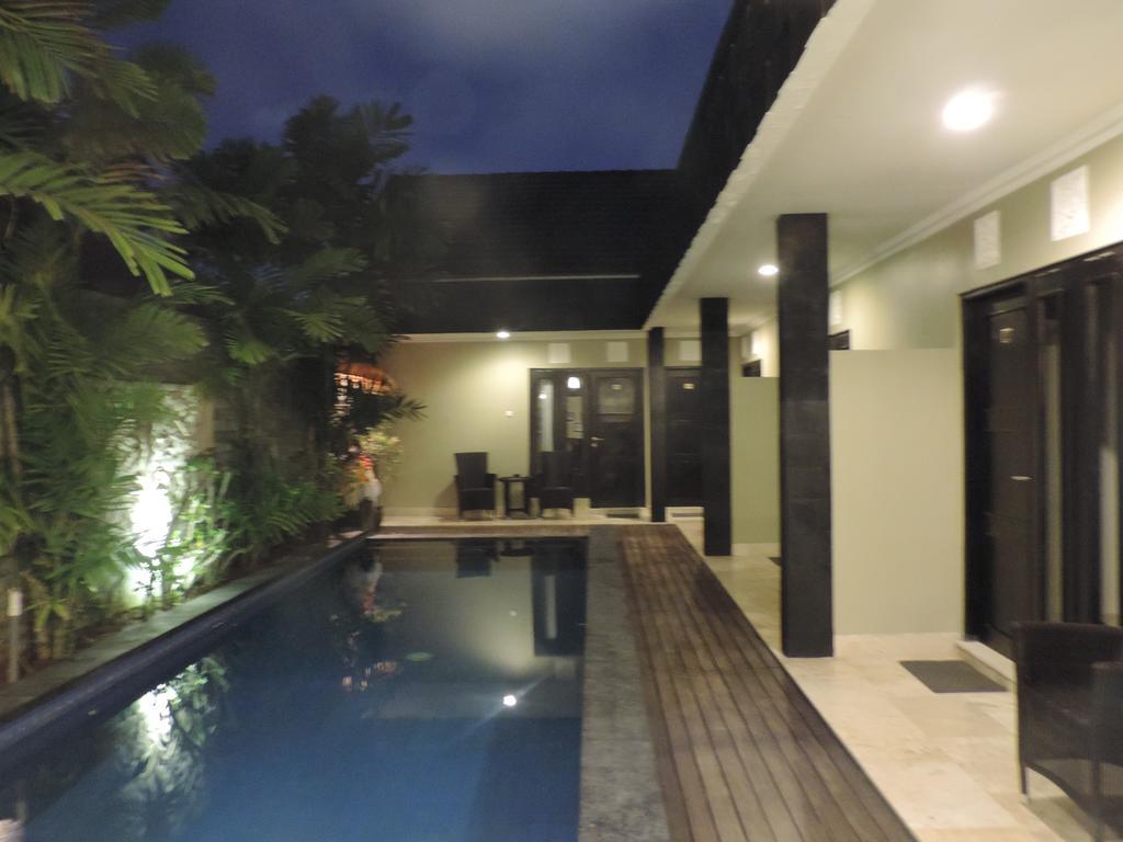 Legian Guest House Kuta  Exterior photo