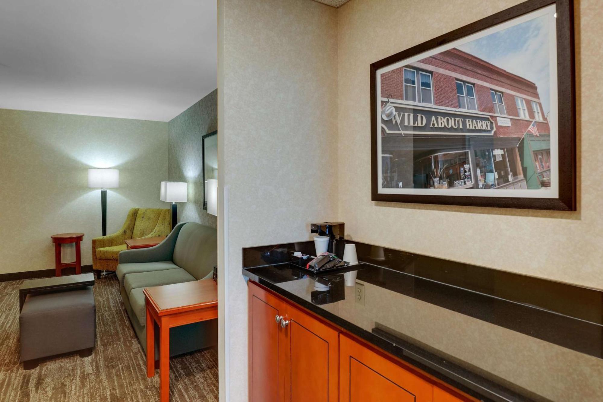Drury Inn & Suites Independence Kansas City Blue Springs Exterior photo