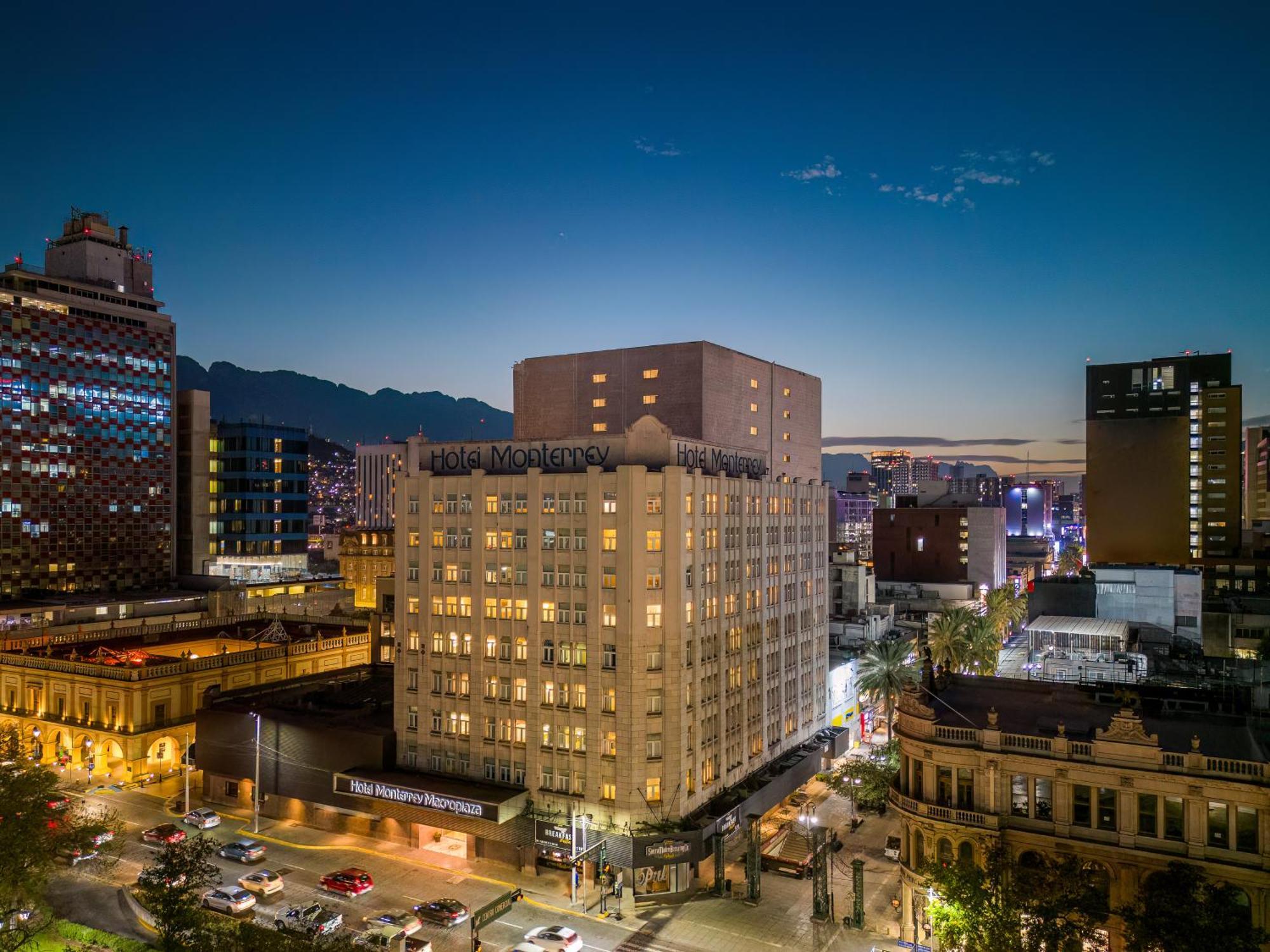 Hotel Monterrey Macroplaza Exterior photo