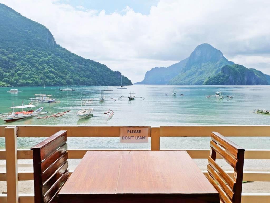 El Nido Beach Hotel Exterior photo