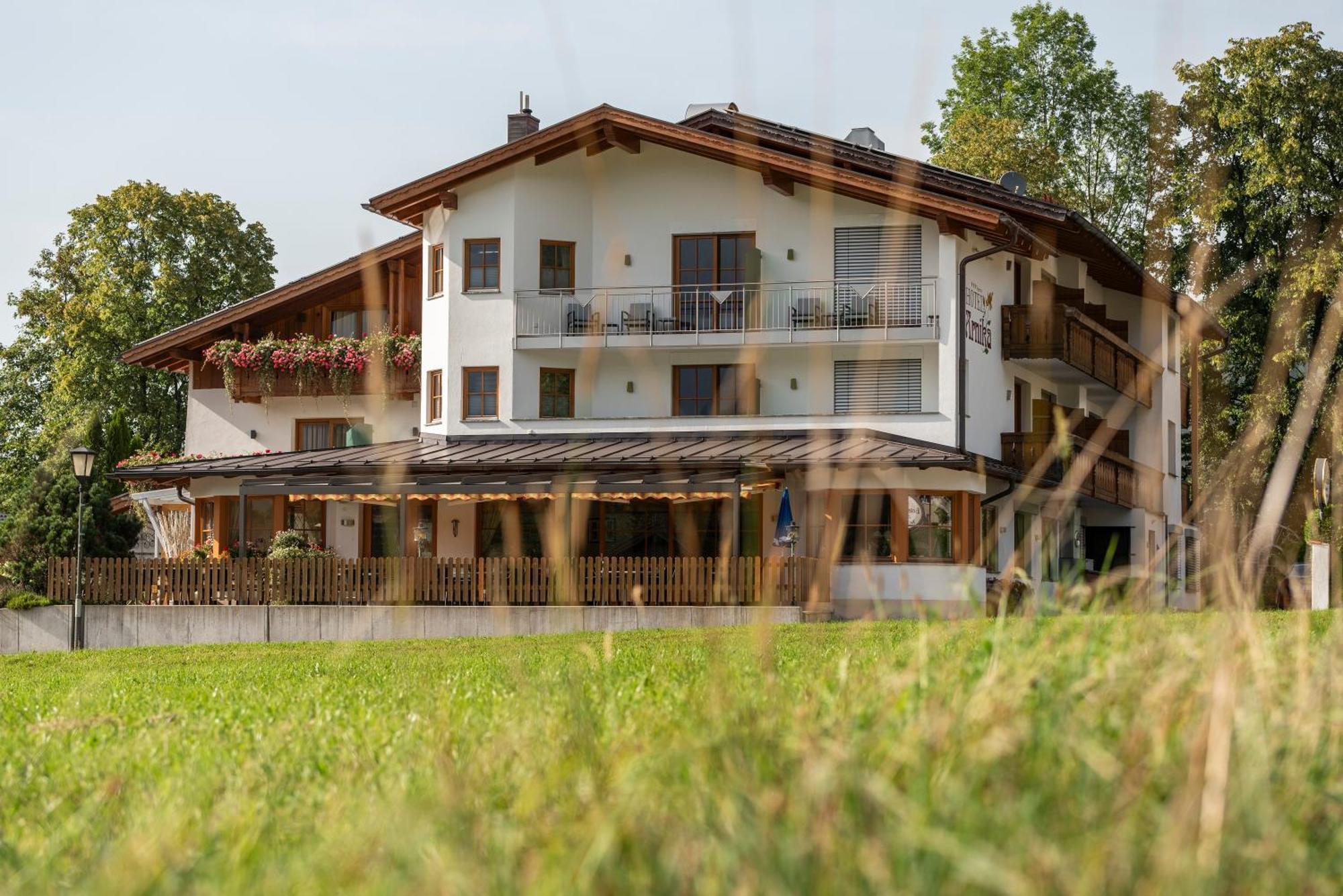 Hotel Arnika Garni Oberammergau Exterior photo