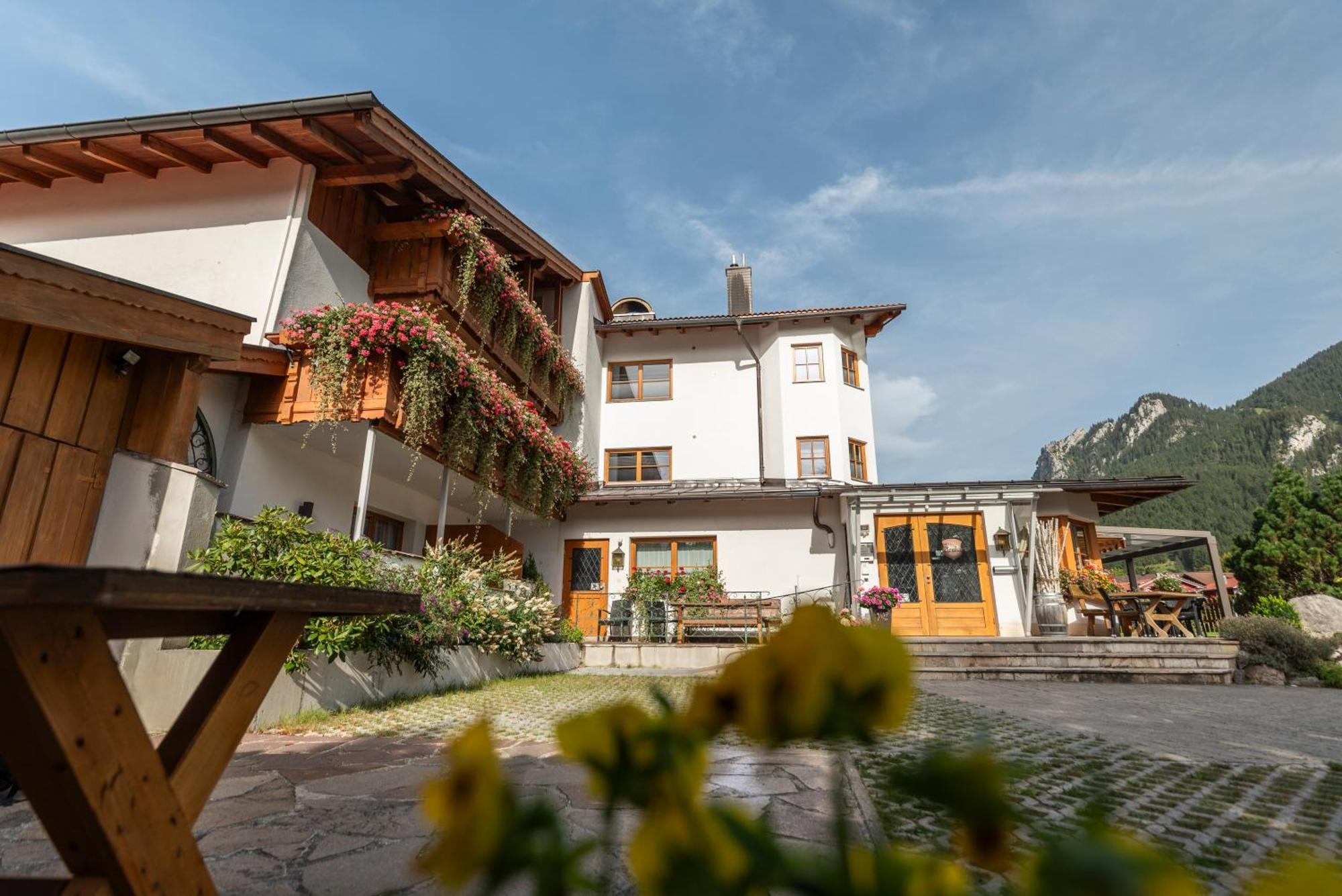 Hotel Arnika Garni Oberammergau Exterior photo