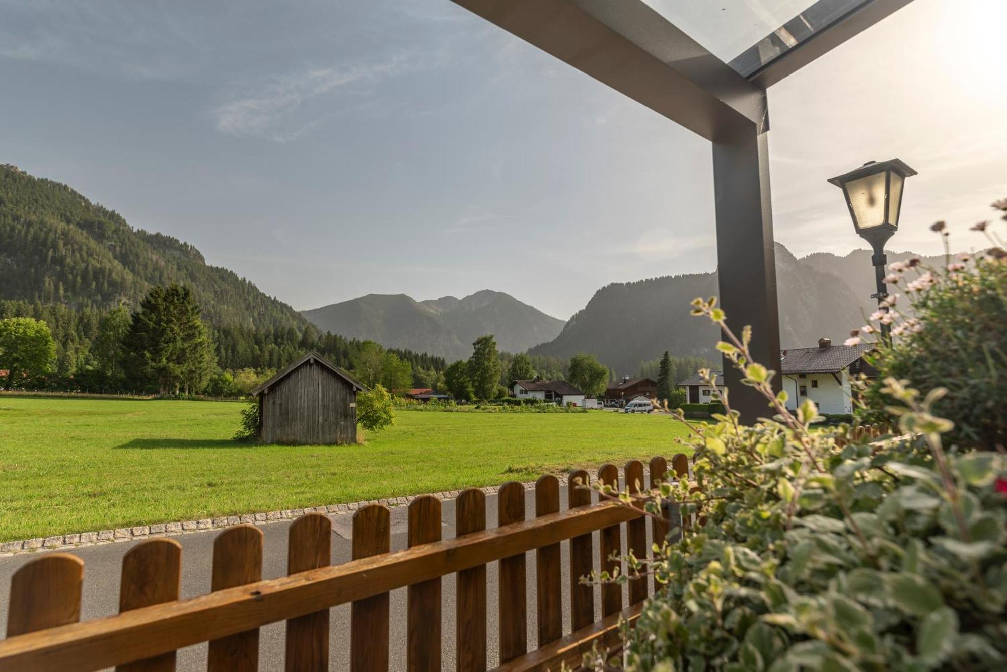 Hotel Arnika Garni Oberammergau Exterior photo