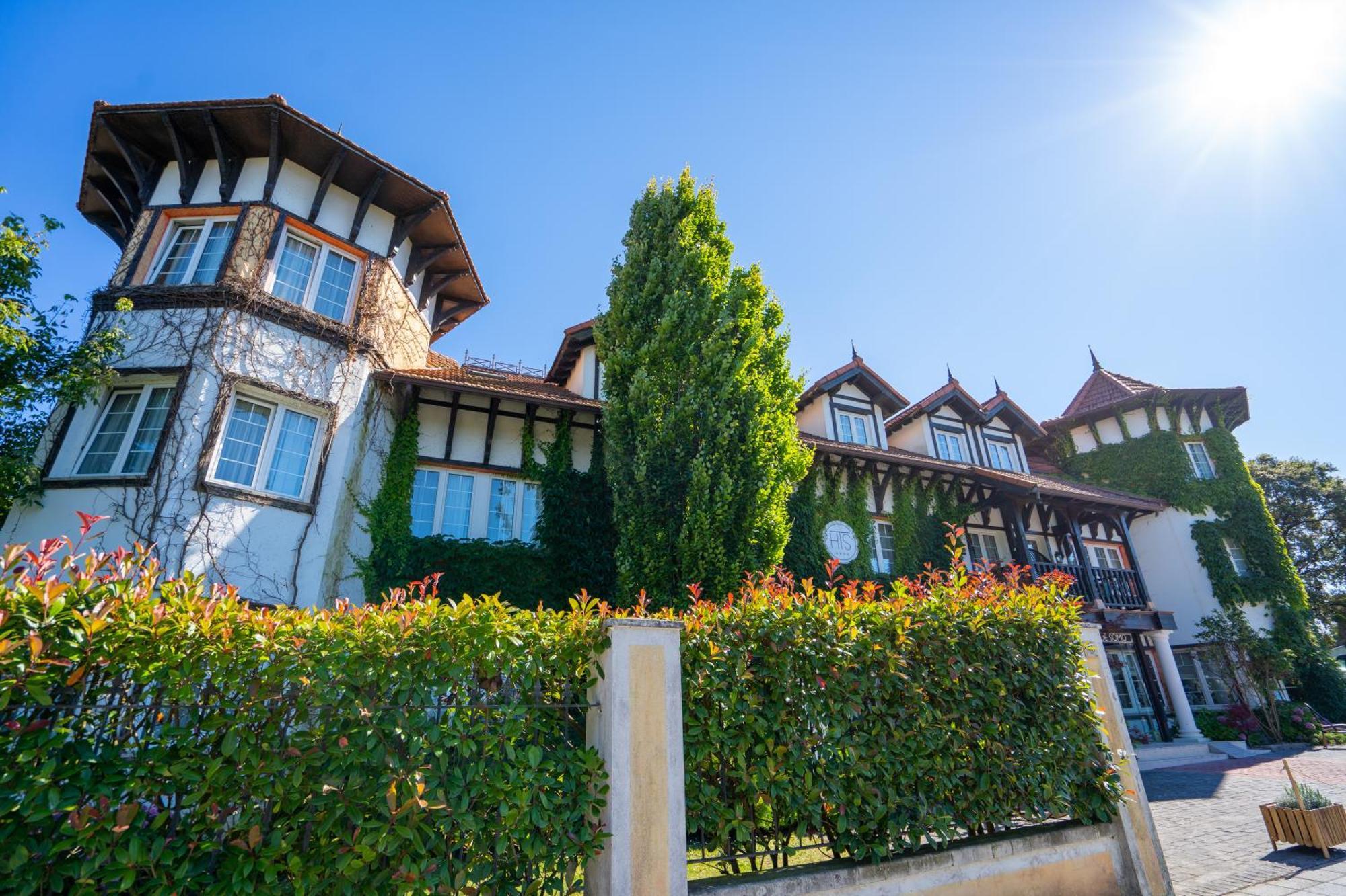 Hotel Torres De Somo Exterior photo