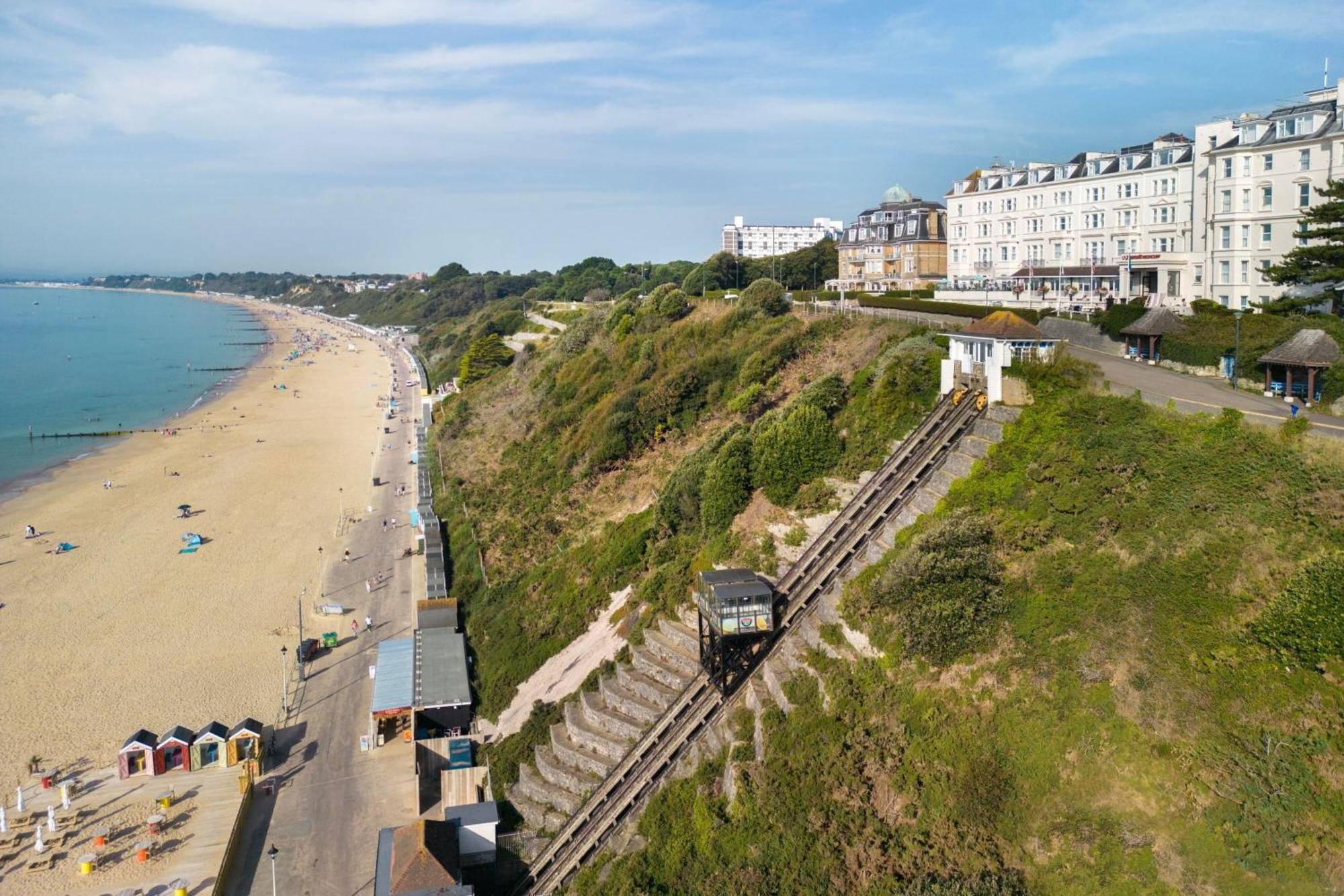 Bournemouth Highcliff Marriott Hotel Exterior photo